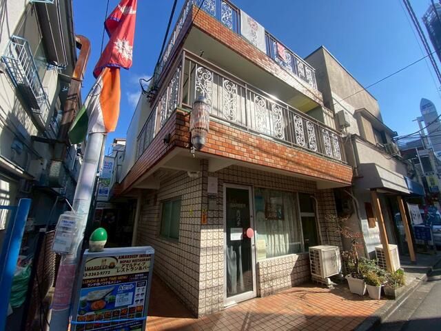 【新宿区・大久保駅徒歩1分】駅近1分・角部屋　設備充実の10坪貸店舗
